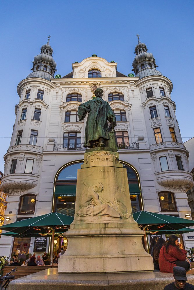 Vienna_2019_1215.jpg