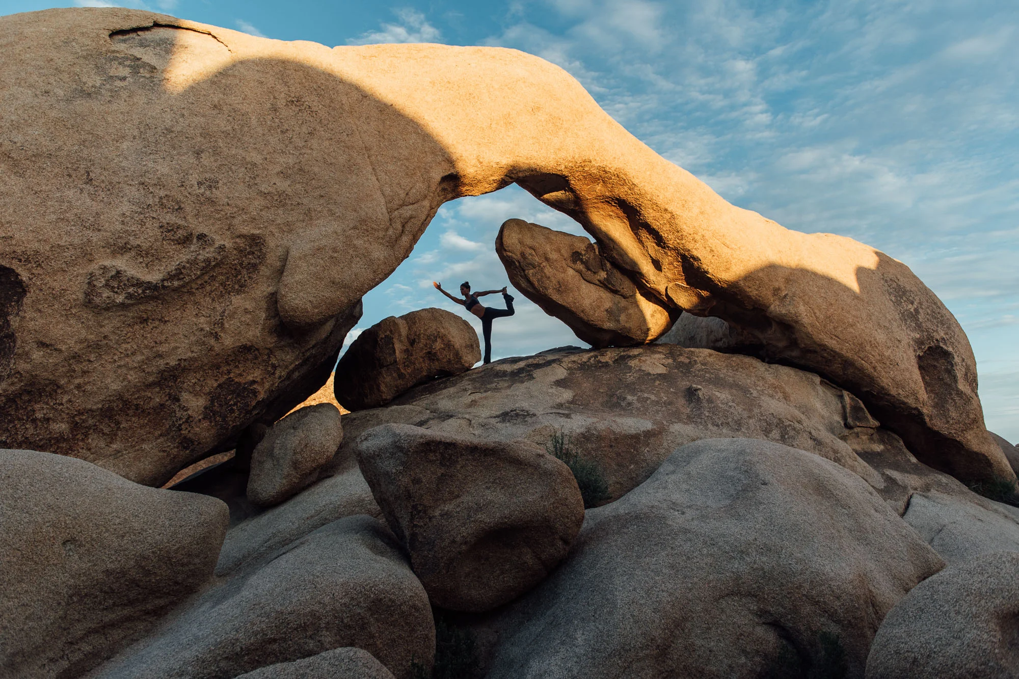 S16-1_ArchRock_Yoga_01-00091.jpg