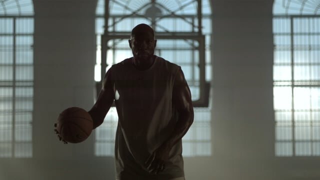 ALONZO MOURNING