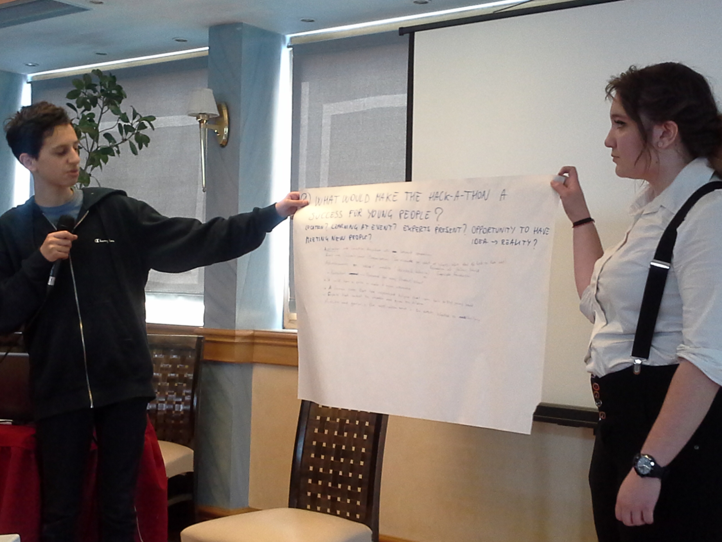 Greek students present their ideas