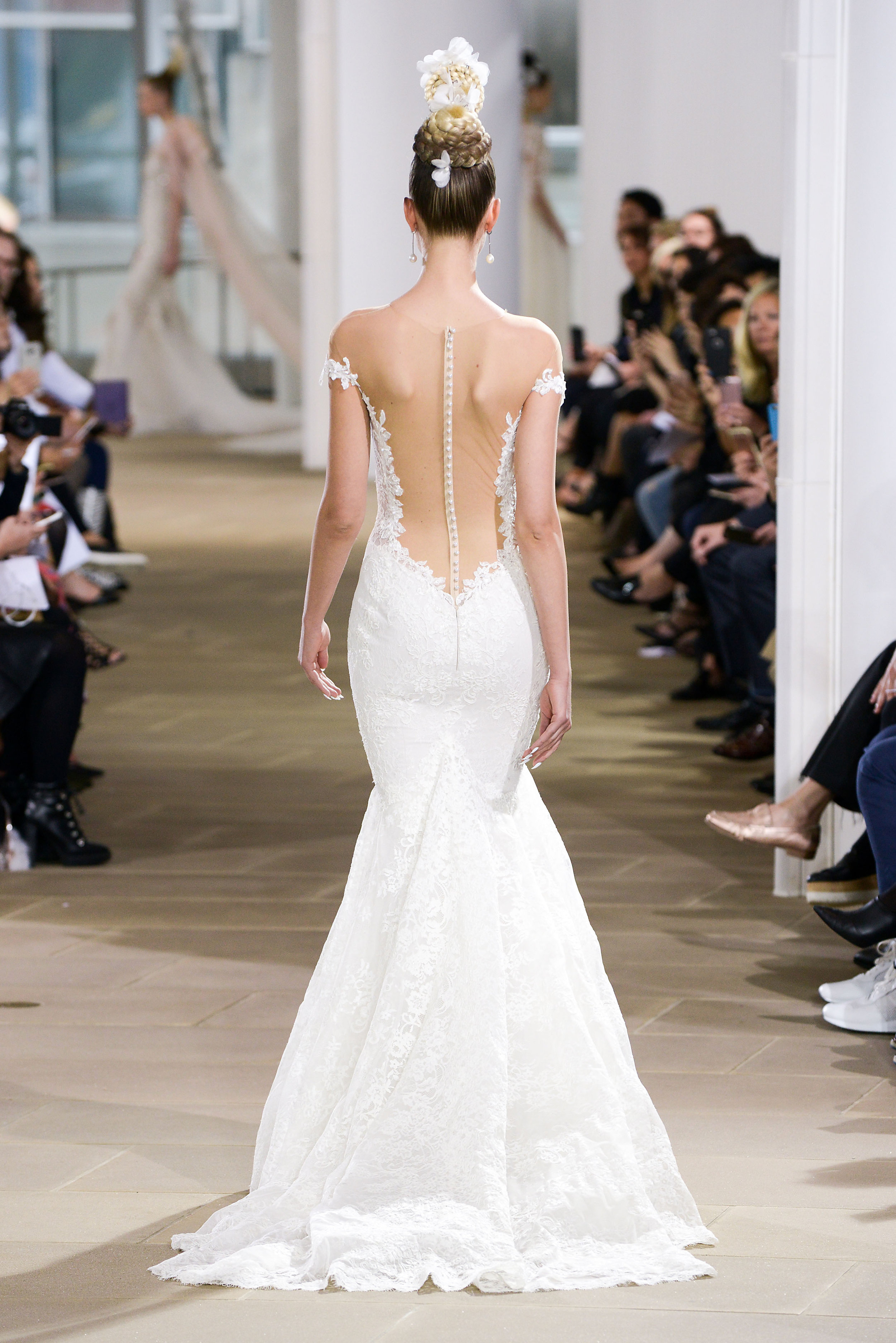 Ines Di Santo Hayden lace low back sexy mermaid wedding dress