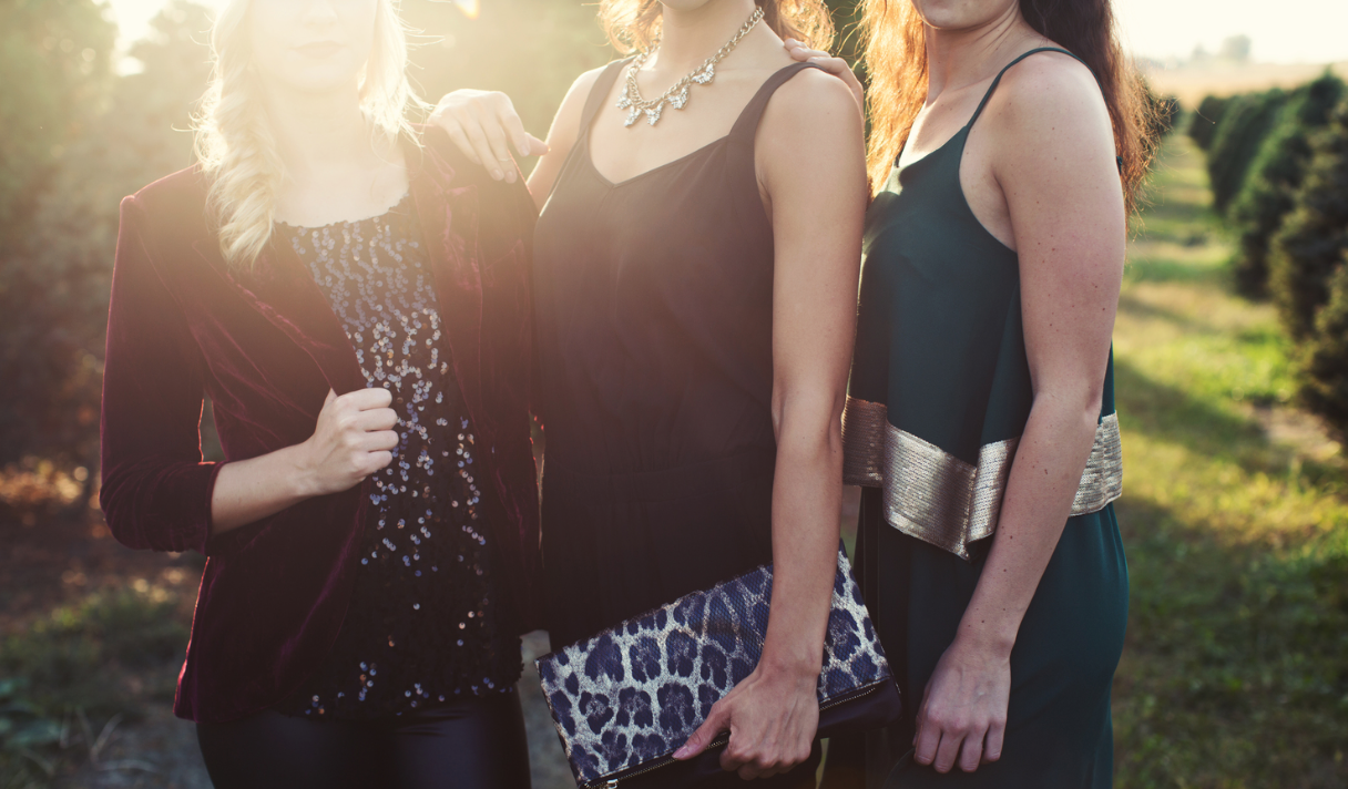 Holiday Glam: Fashion Friday | Alisha Sims Photography