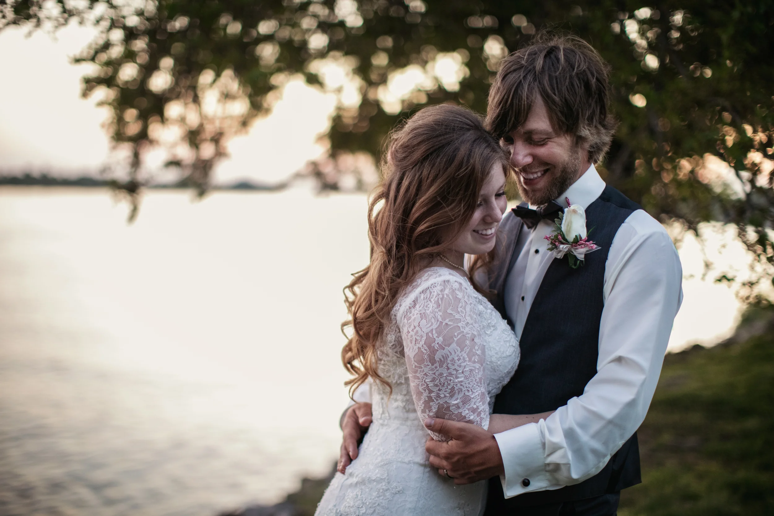 Kelsey and Jared Wedding | Newburgh Indiana Wedding Photographer 