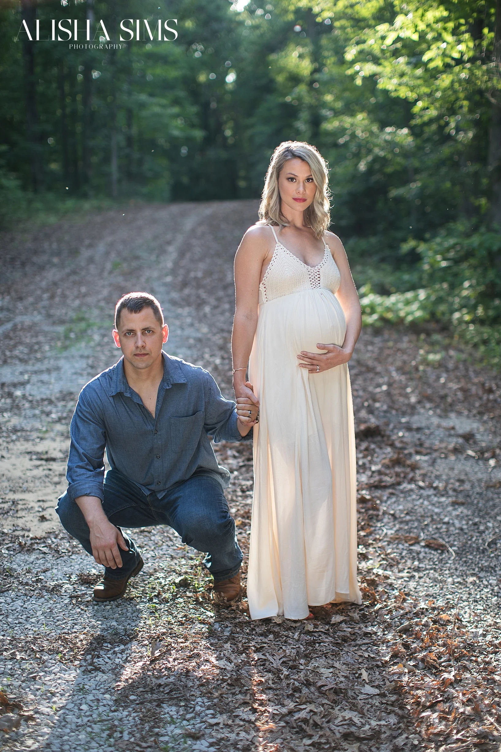 evansvilleindianamaternityphotographer.jpg