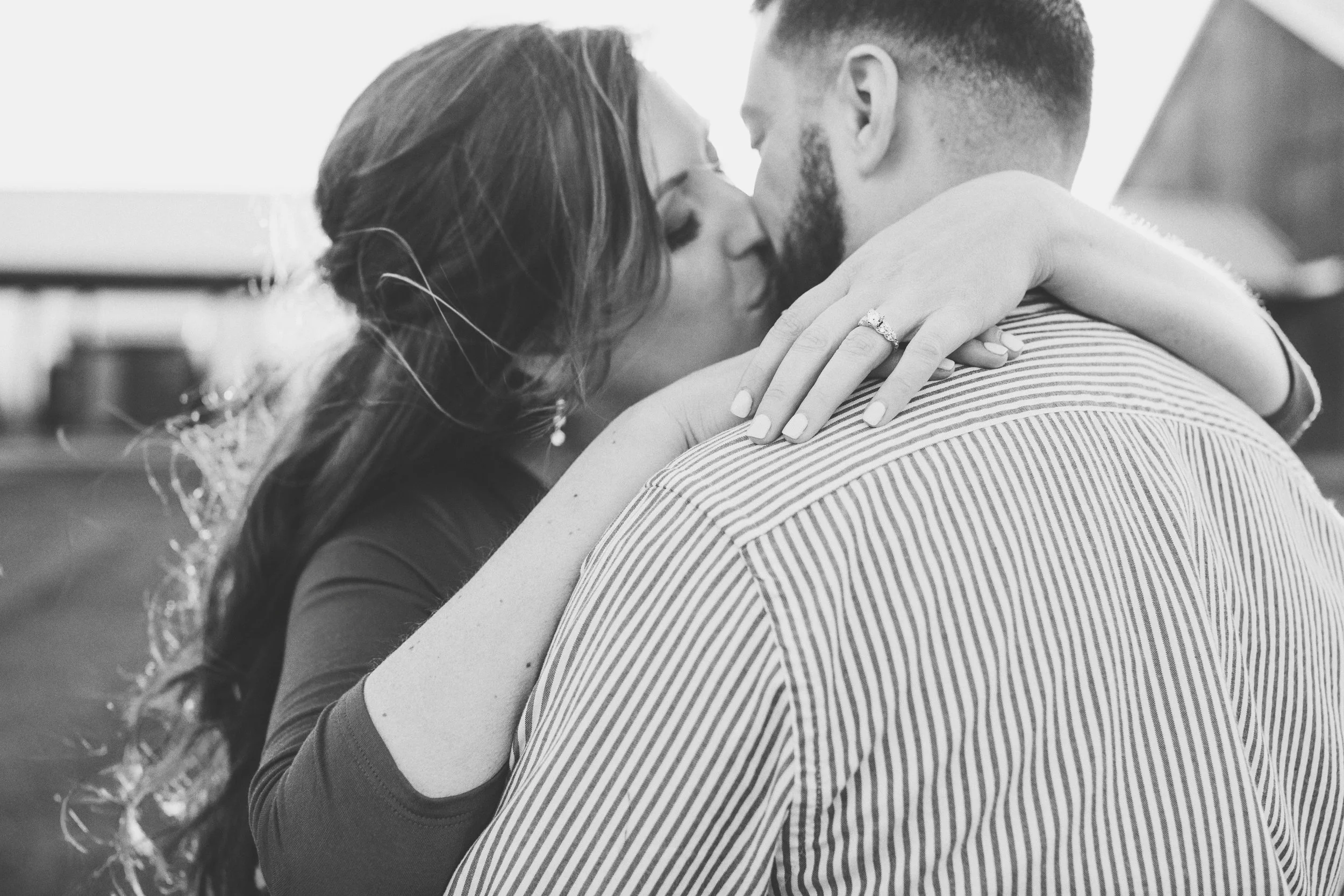 Ashley and Rob | Evansville Indiana Engagement Photographer