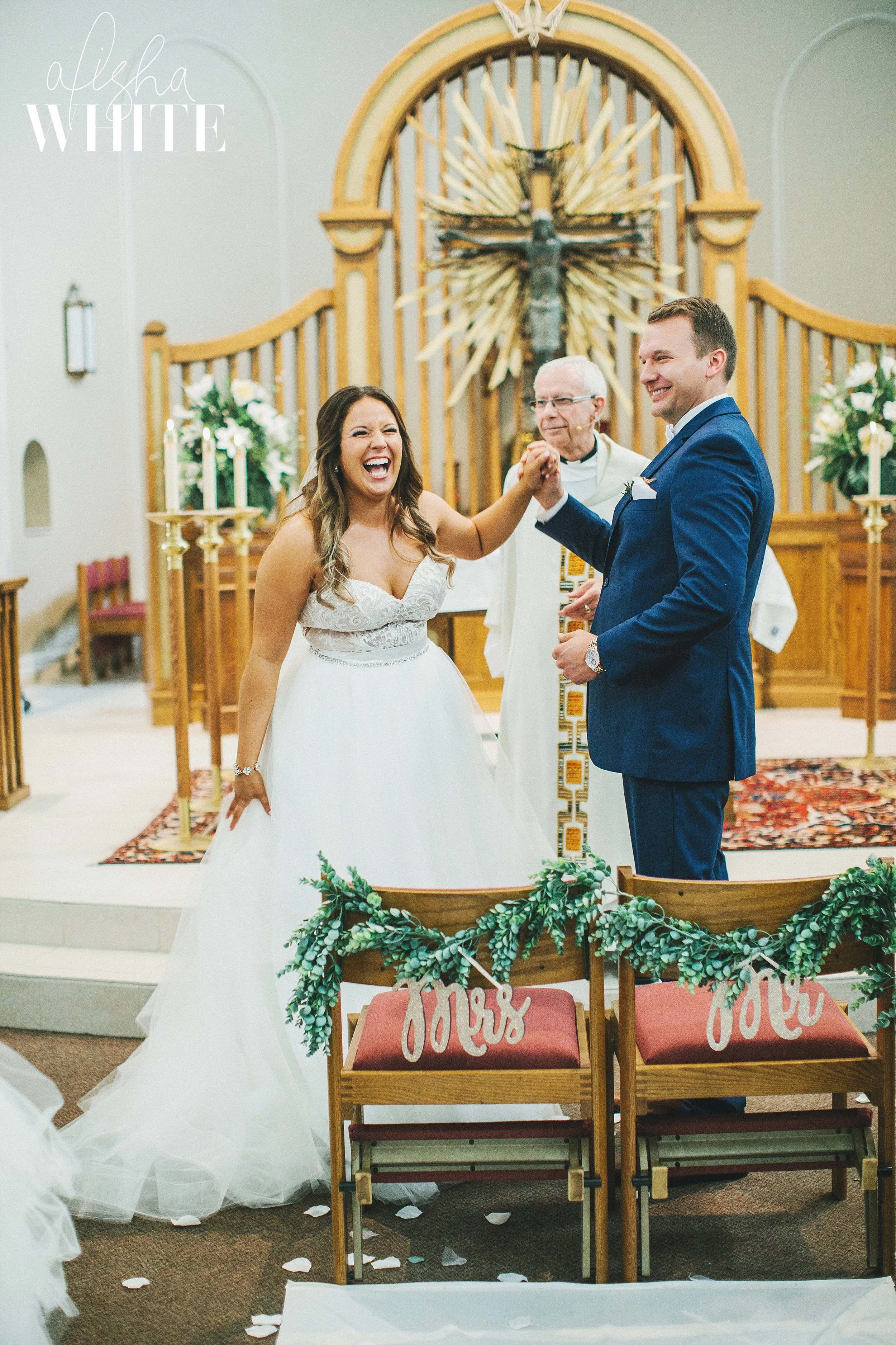 evansvilleindianaweddingphotographer.jpg