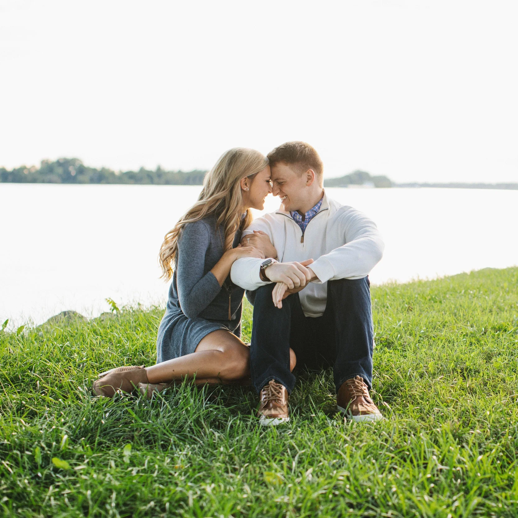 Morgan &amp; Logan | Evansville Indiana Engagement Photographer