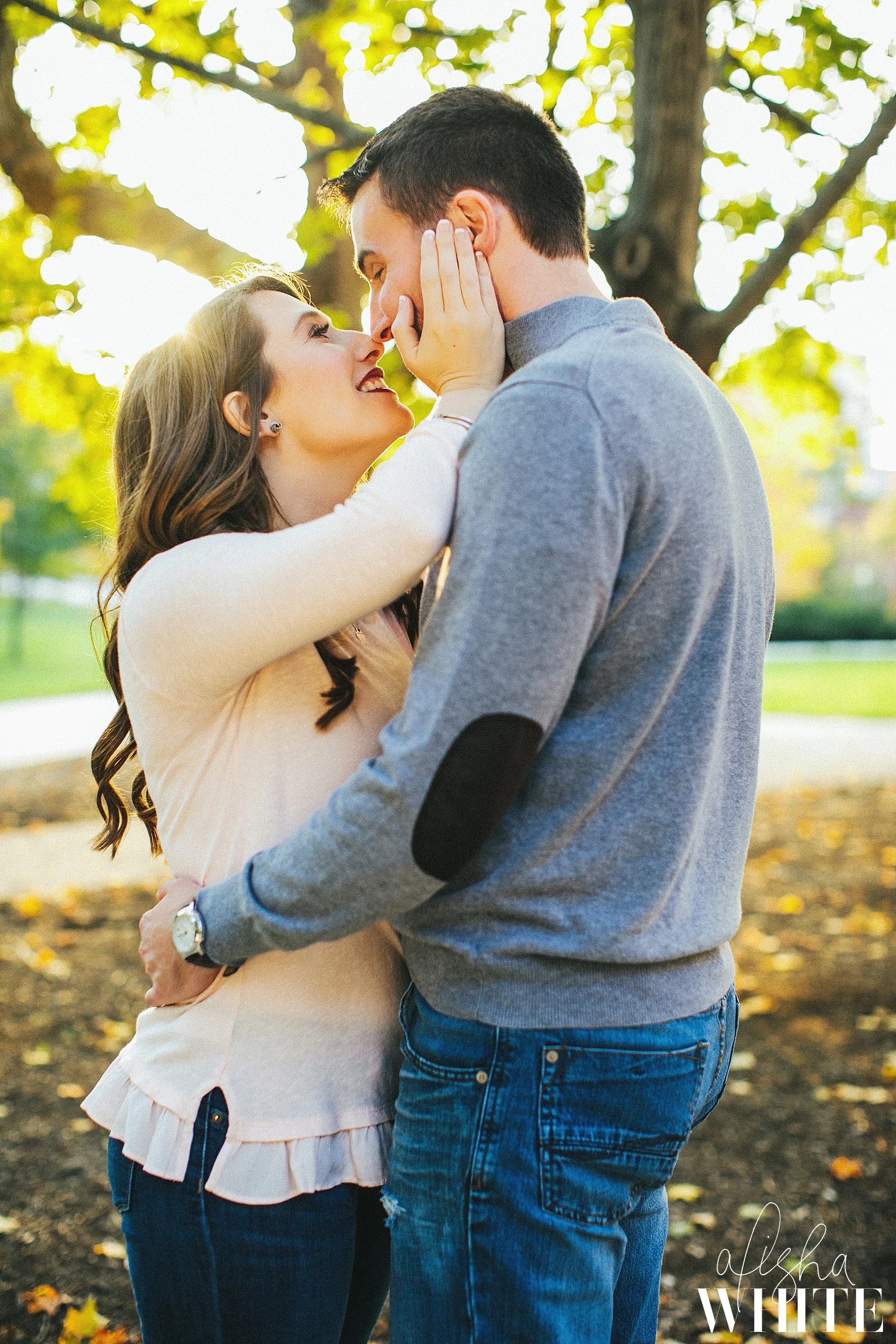 bloomingtonindianaengagementphotographer.jpg