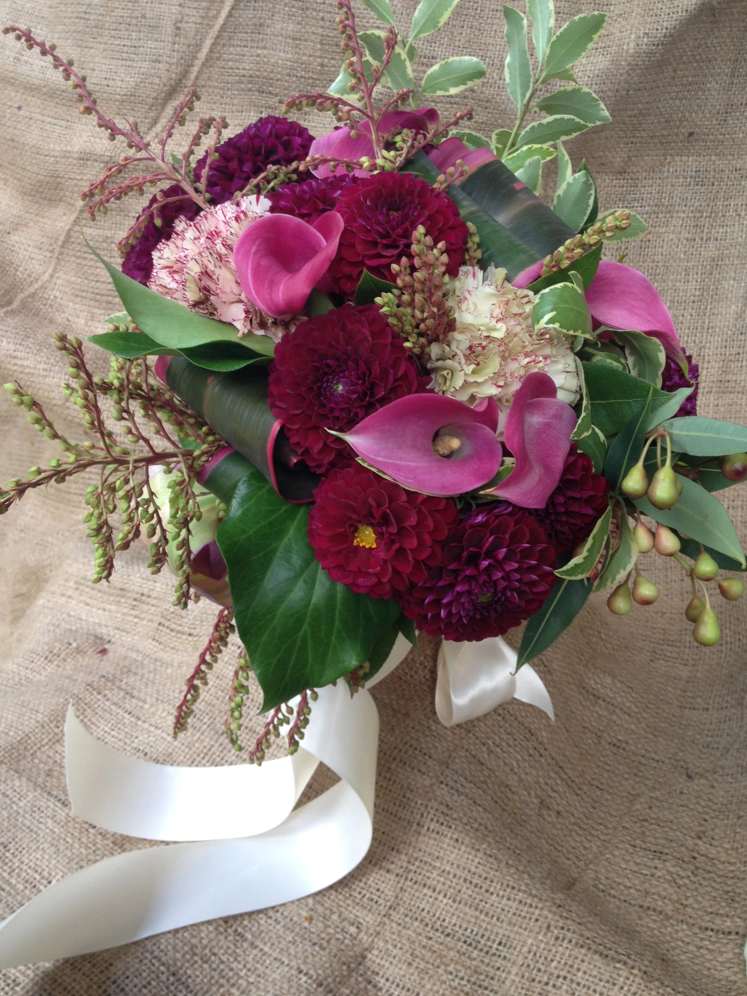 burgundy pink bouquet organic shape