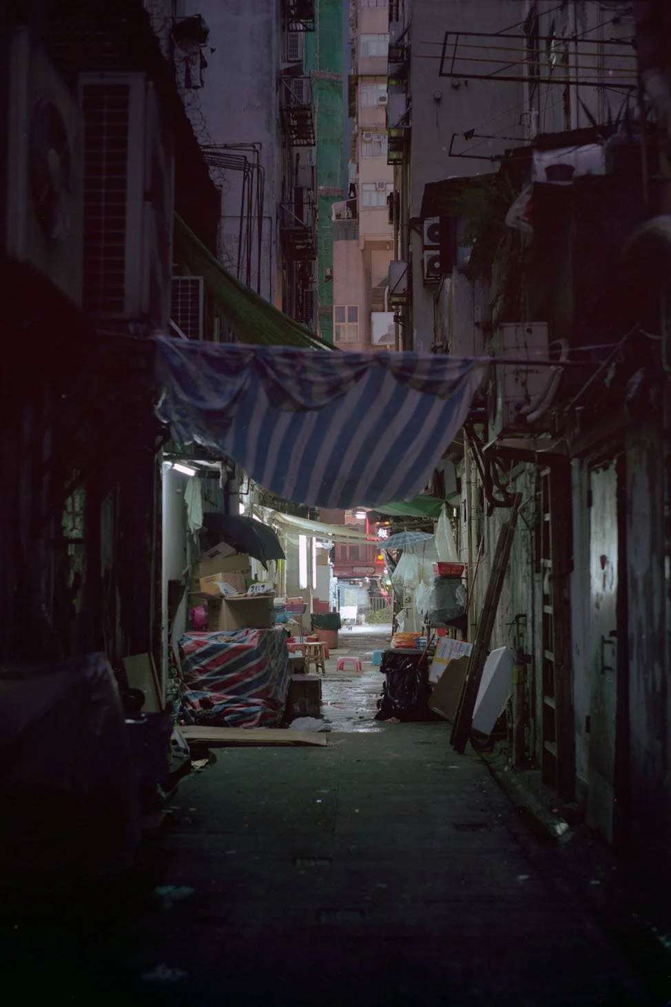 Ajay Malghan_HK Alleys_10.jpg