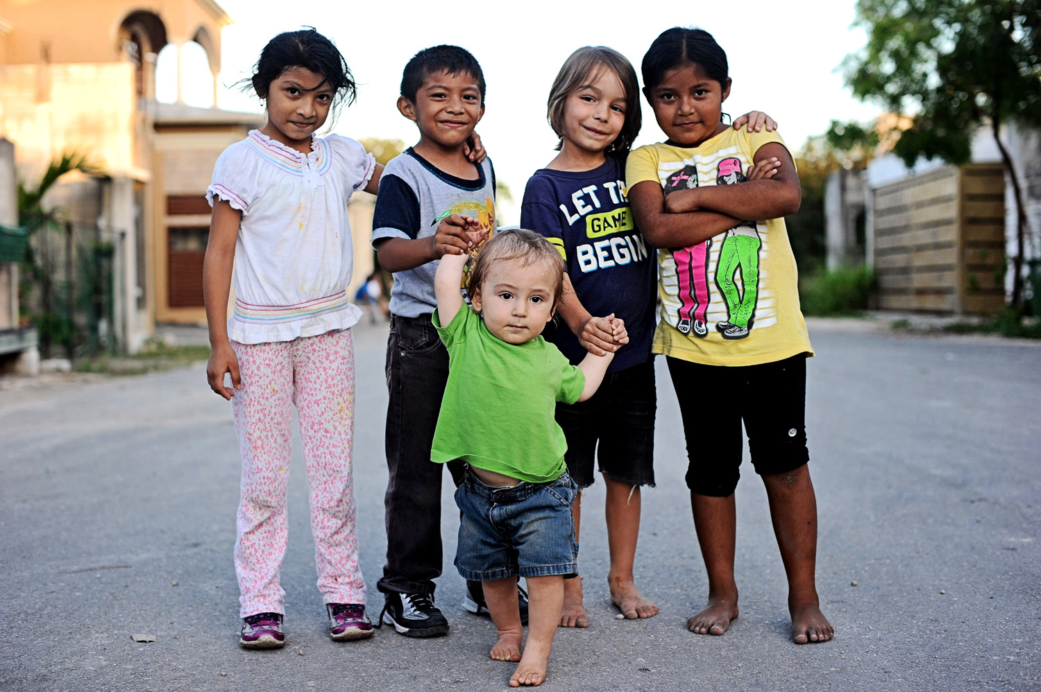 Los chicos de la cuadra.