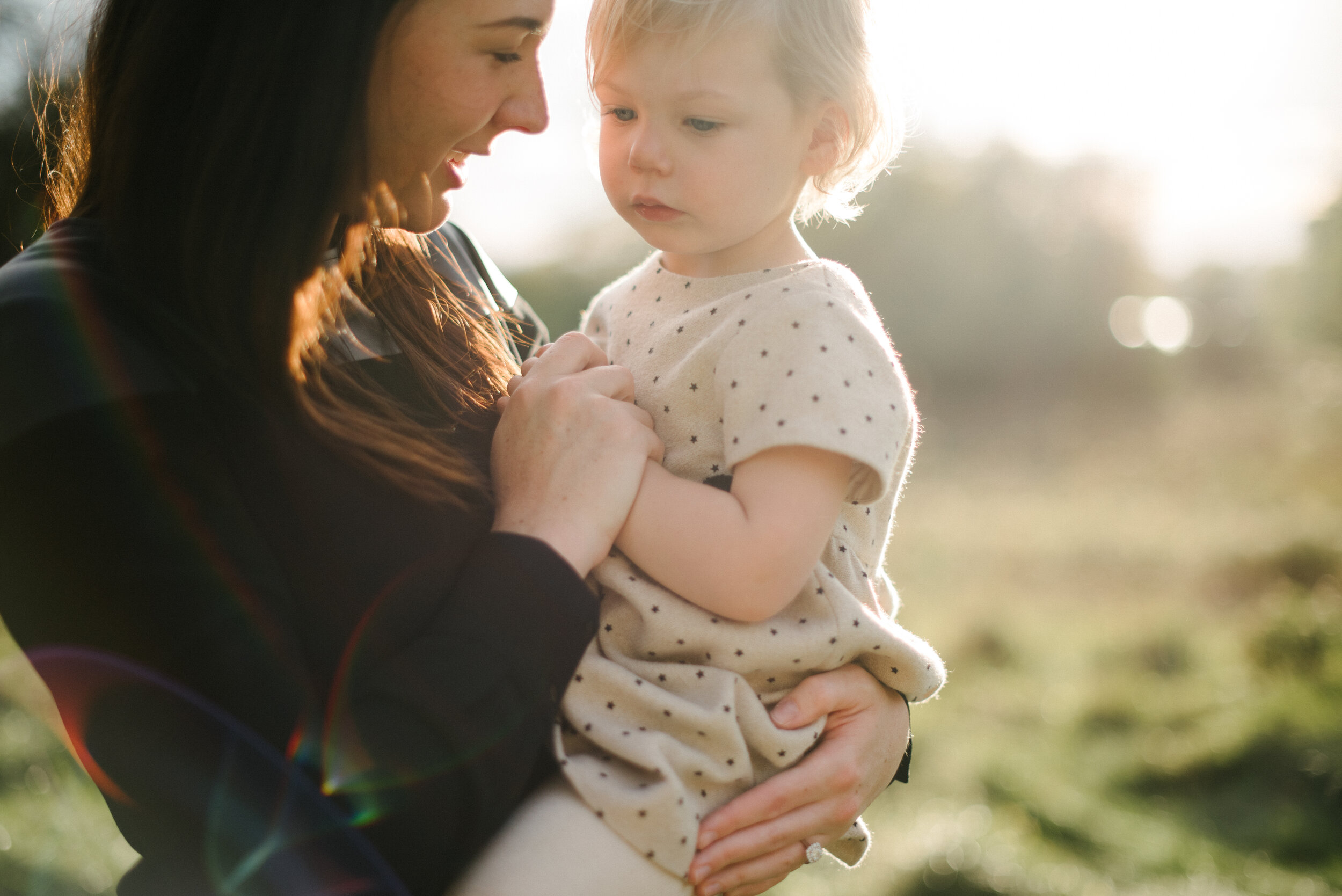 golden hour family photoshoot.jpg