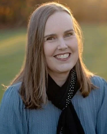 With a heavy heart we share this post. In early March we were saddened to be informed of the passing of Mrs. Susan Bennett Fairlee. She was a devoted mother, a supportive wife, and a friend to many. As an alum to the NC State Rowing Club we hold a sp