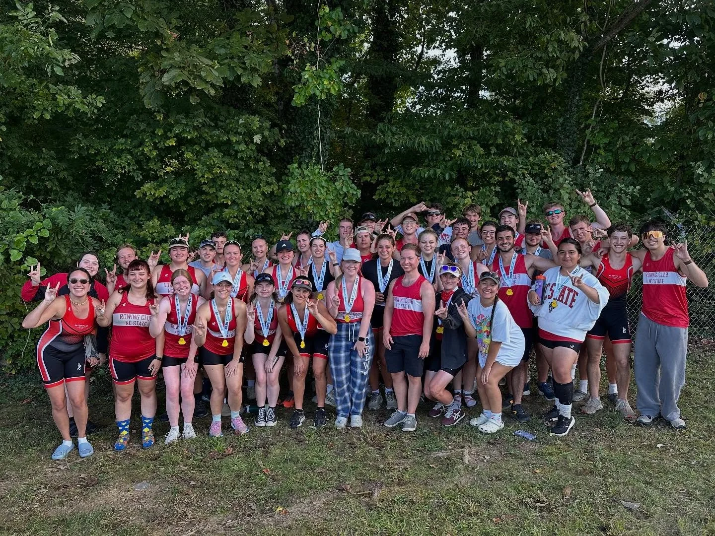 Huge congratulations to our team at High Point! Great job bringing home some medals! 

🥇 WV4+
🥈 WN4+, Mixed N8+
🥉 WV8+