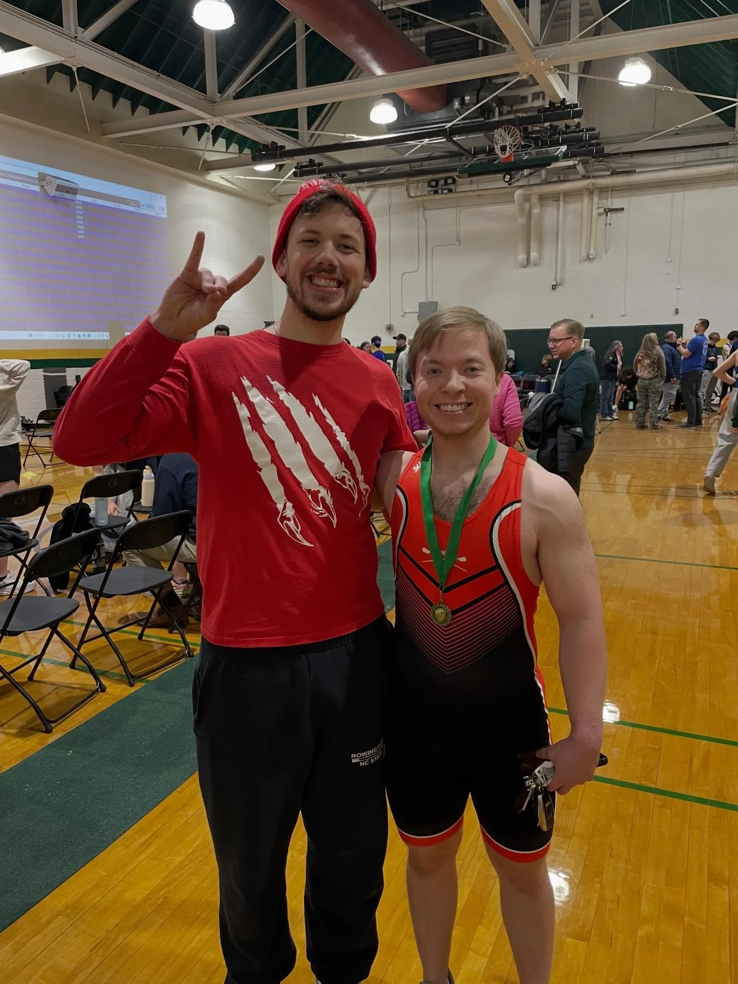 Look at all those winners! Huge congrats to all of our athletes that medaled at Colonial Erg Sprints this morning!! 🐺🐺