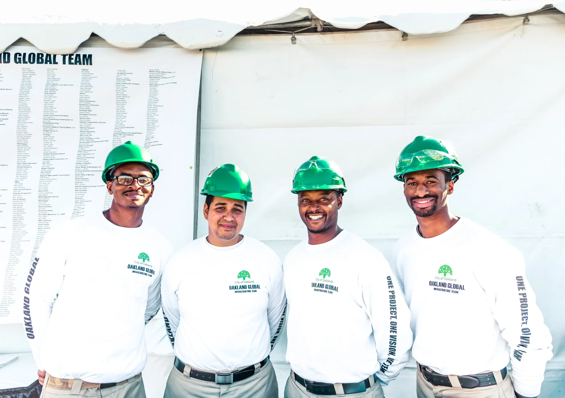 port_of_oakland_team_global_green_hat_1800.jpg