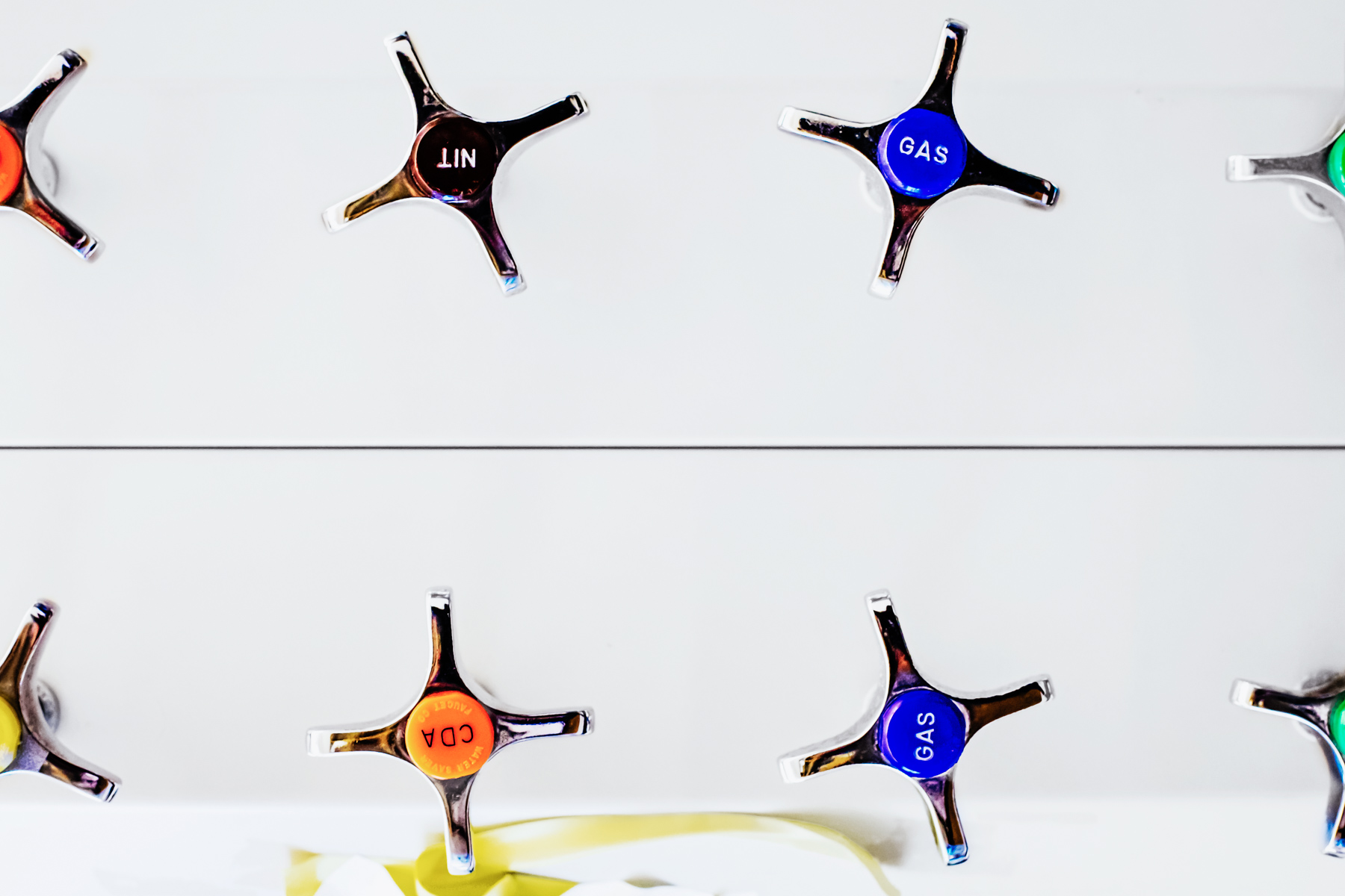 threshold_knobs_1800.jpg