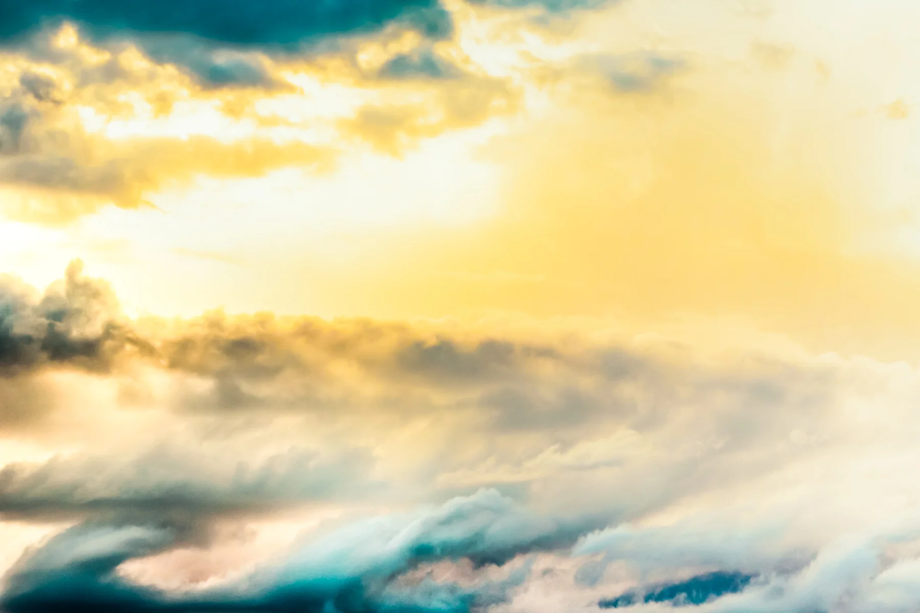 co_1800_clouds.jpg