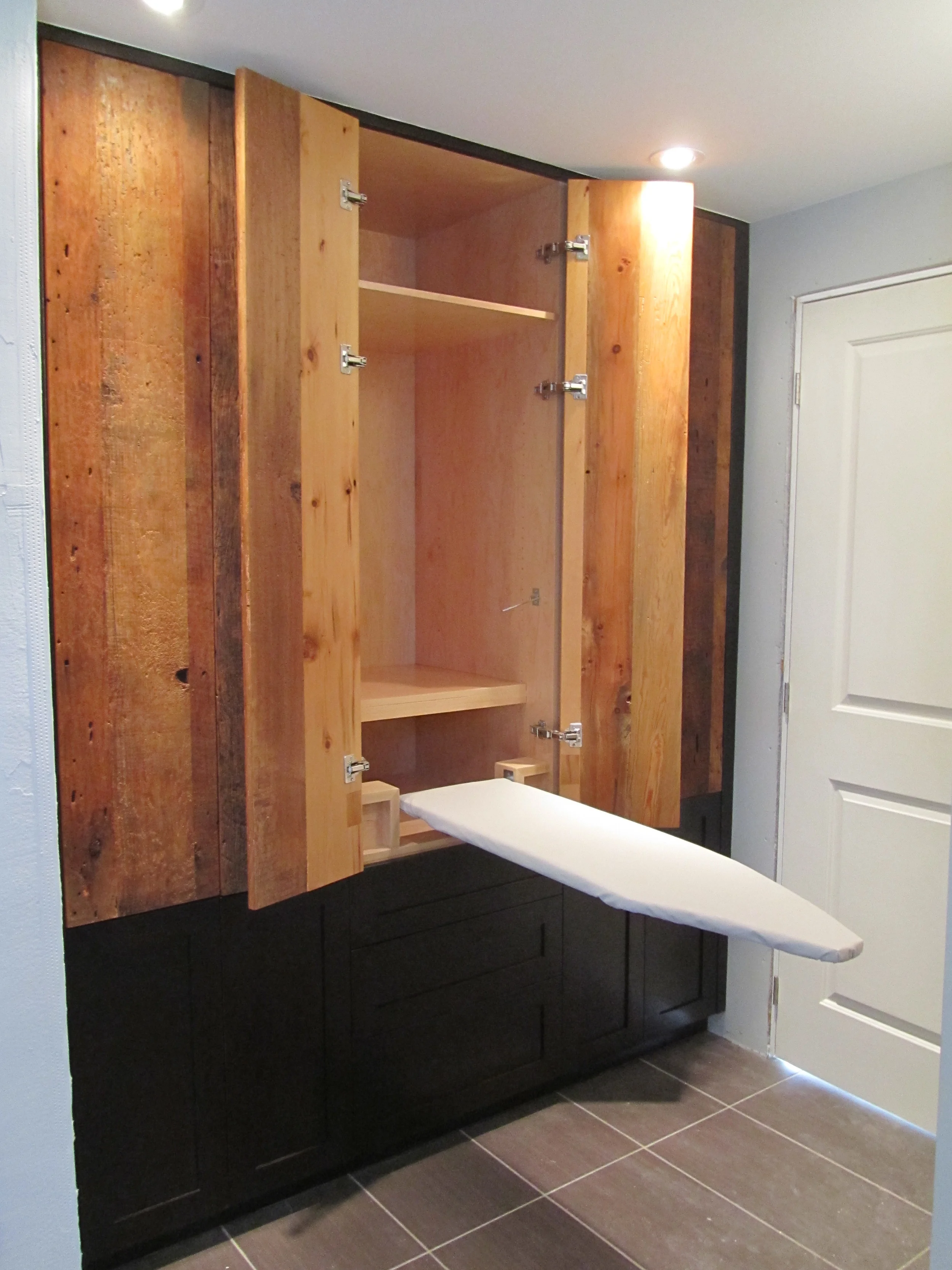 Linen storage