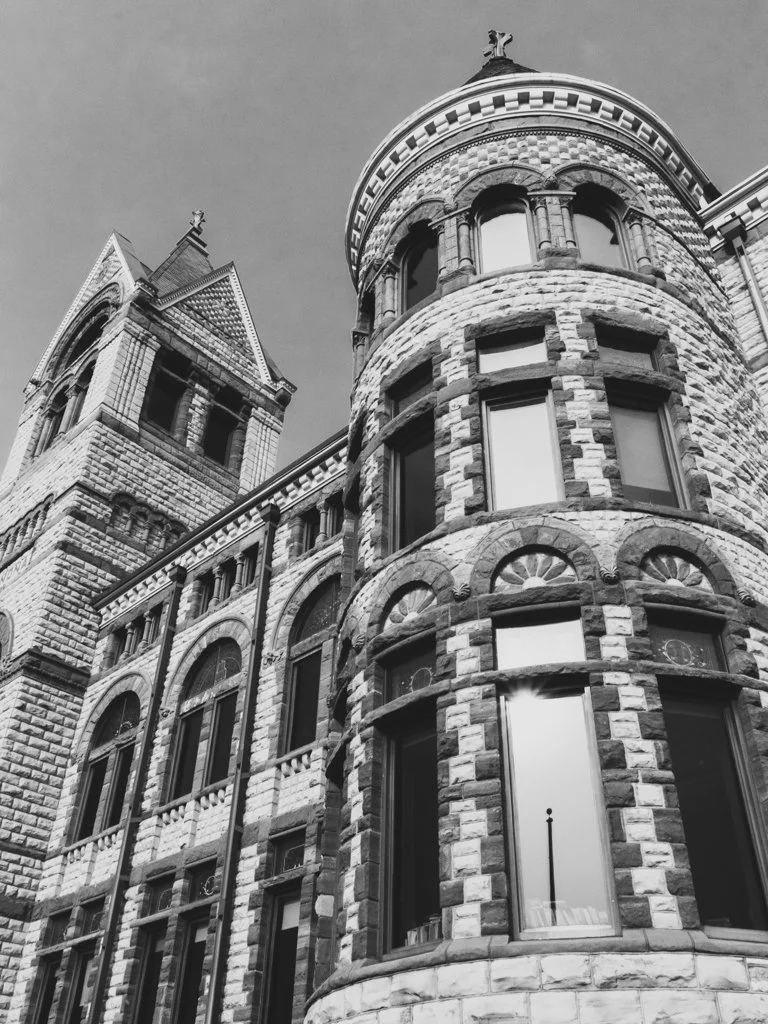Building materials: Local sandstone and Lake Superior brownstone