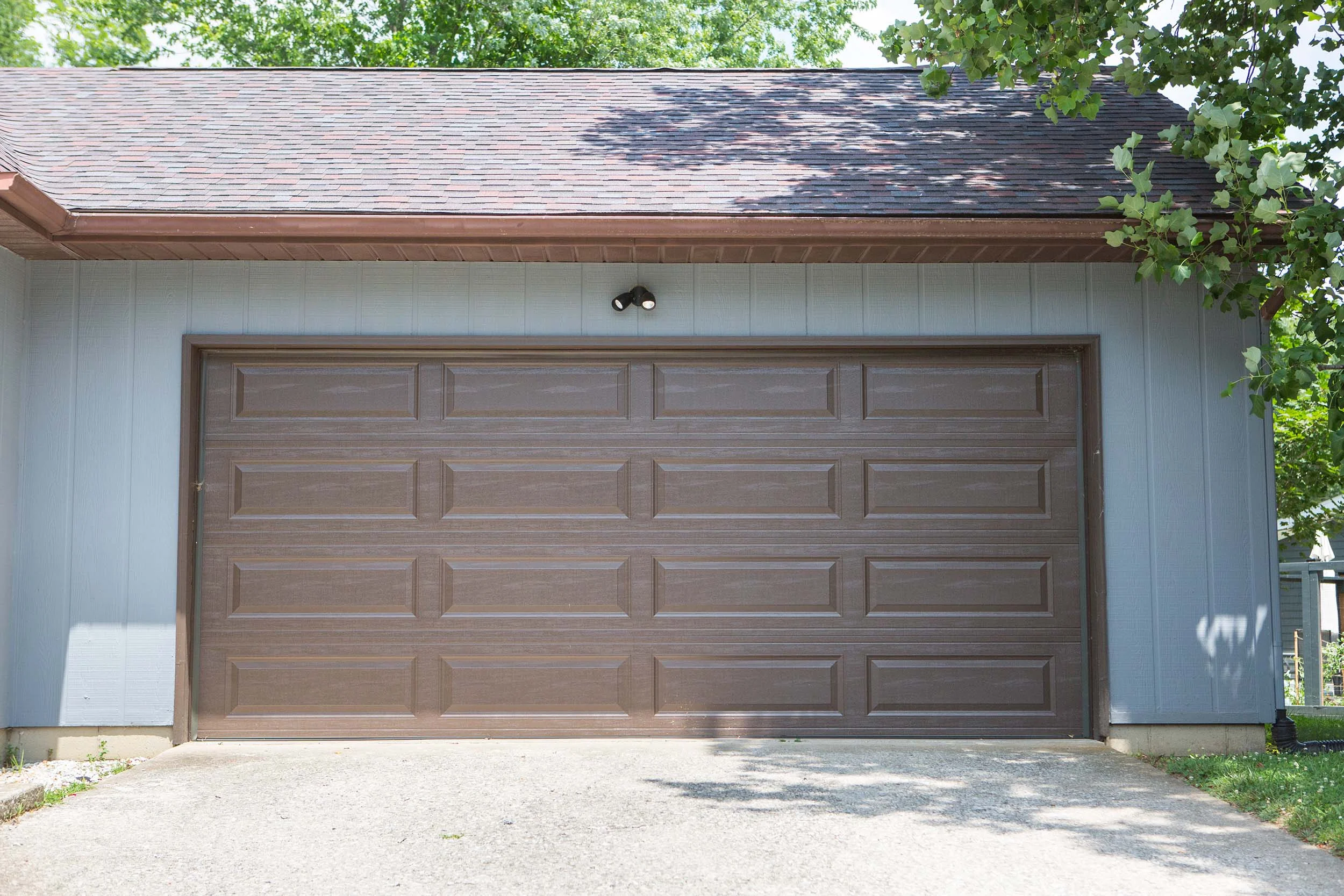 garage-brown.jpg