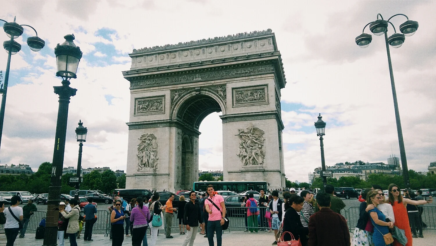 Arc de Triomphe.