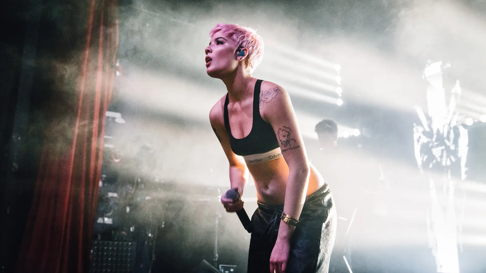 Halsey-1.jpg