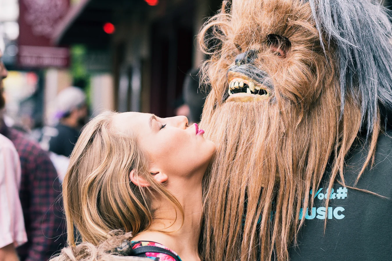Chewie loves Carter.