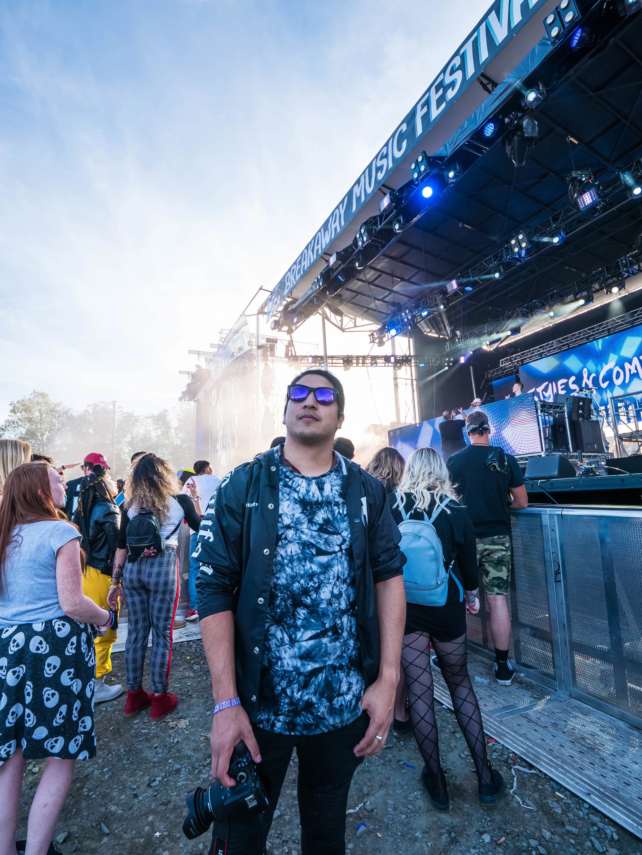 24 - 1 basscanviss.jpg