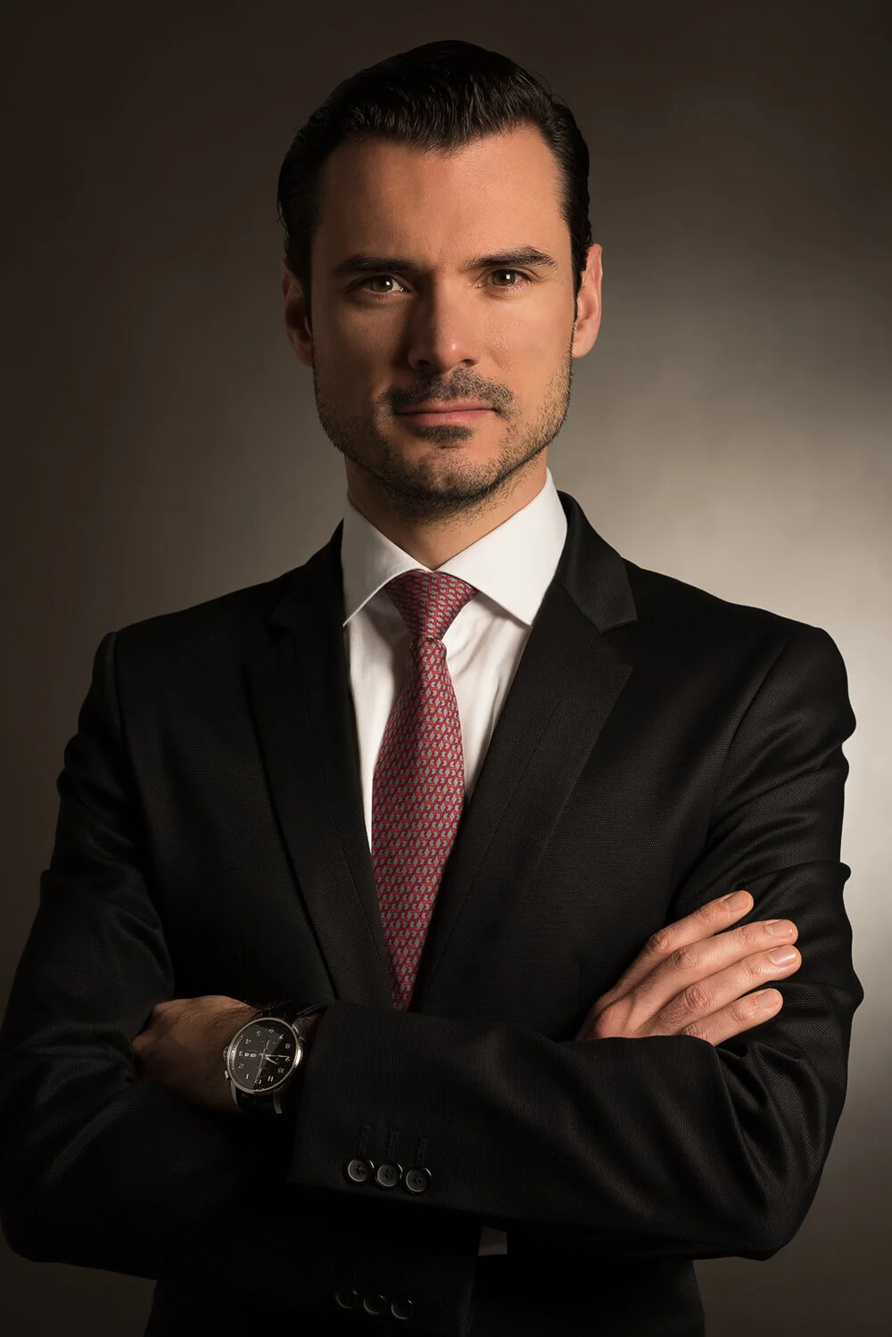 20151203_Portrait_Jeroma_GrayBG-4.jpg