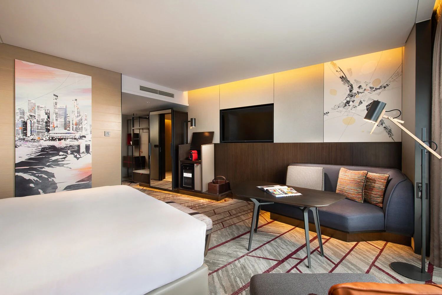20190522_Wilson_Swissotel_Room-Standard King-2_Raw16117.jpg