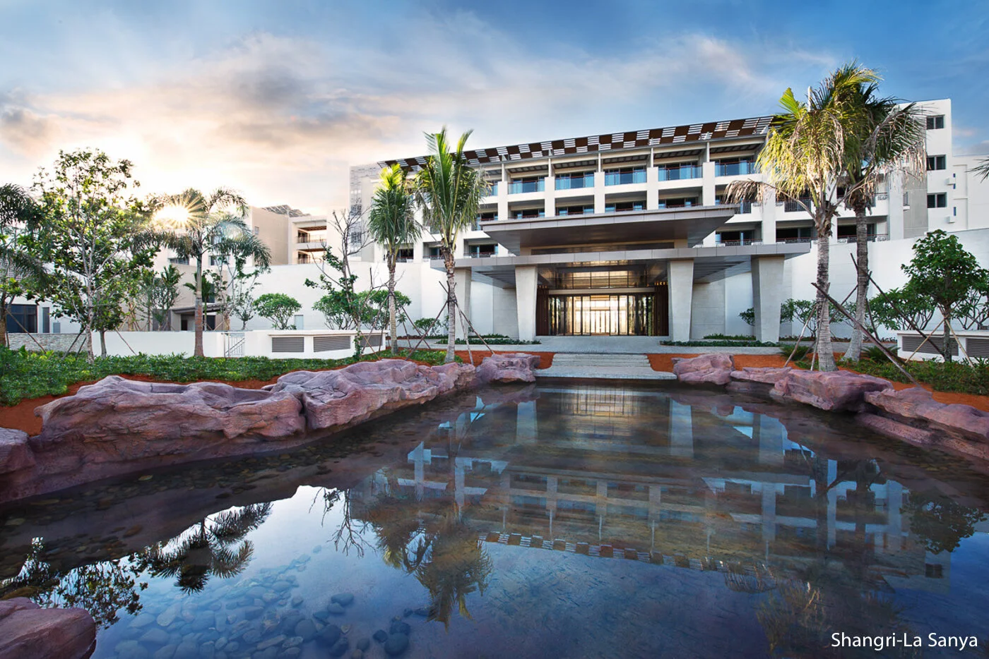 20140710_Shangri-La-Sanya_Exterior_Morning_DSC_4393_F_3.jpg