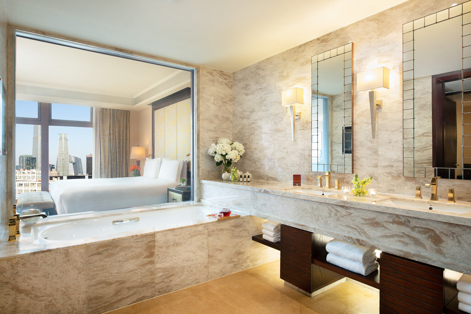 20200112_Fairmont_Beijing_Bathroom.jpg