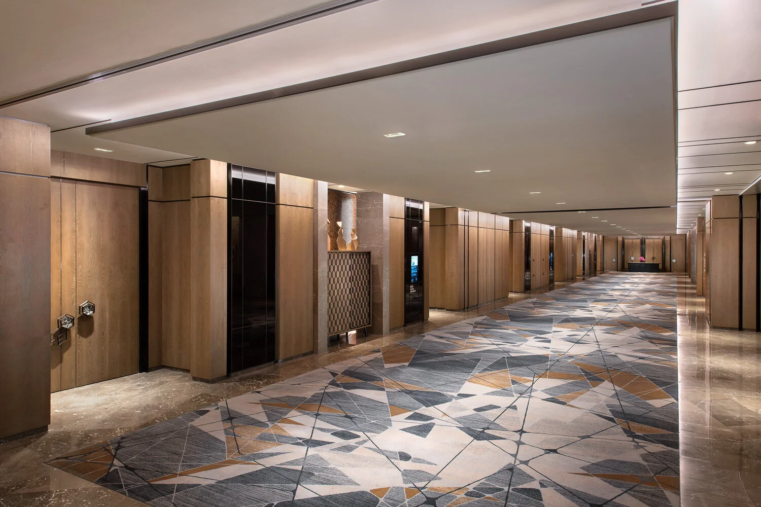 20181028_Xian Wilson_Ballroom Foryer.jpg