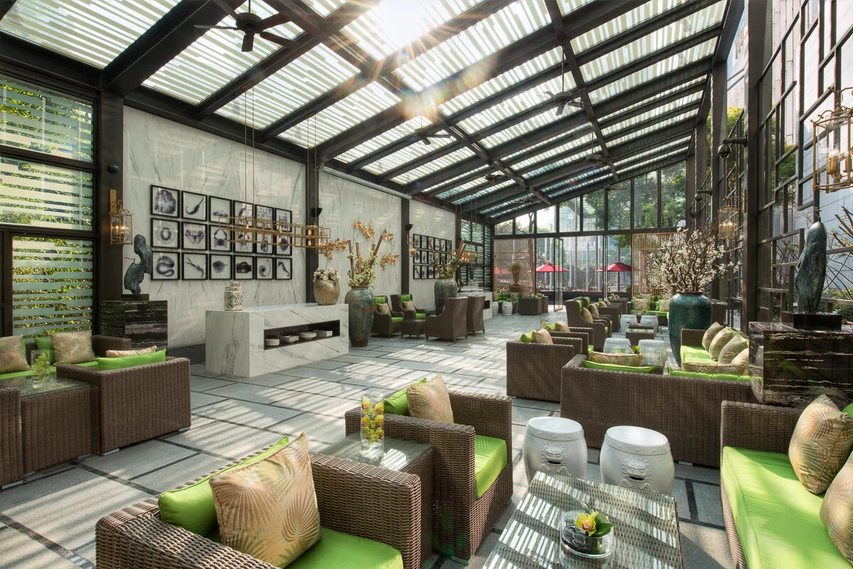 20151013_Interior_InterContinental_Breeze-Garden_Angle5-Fianl.jpg