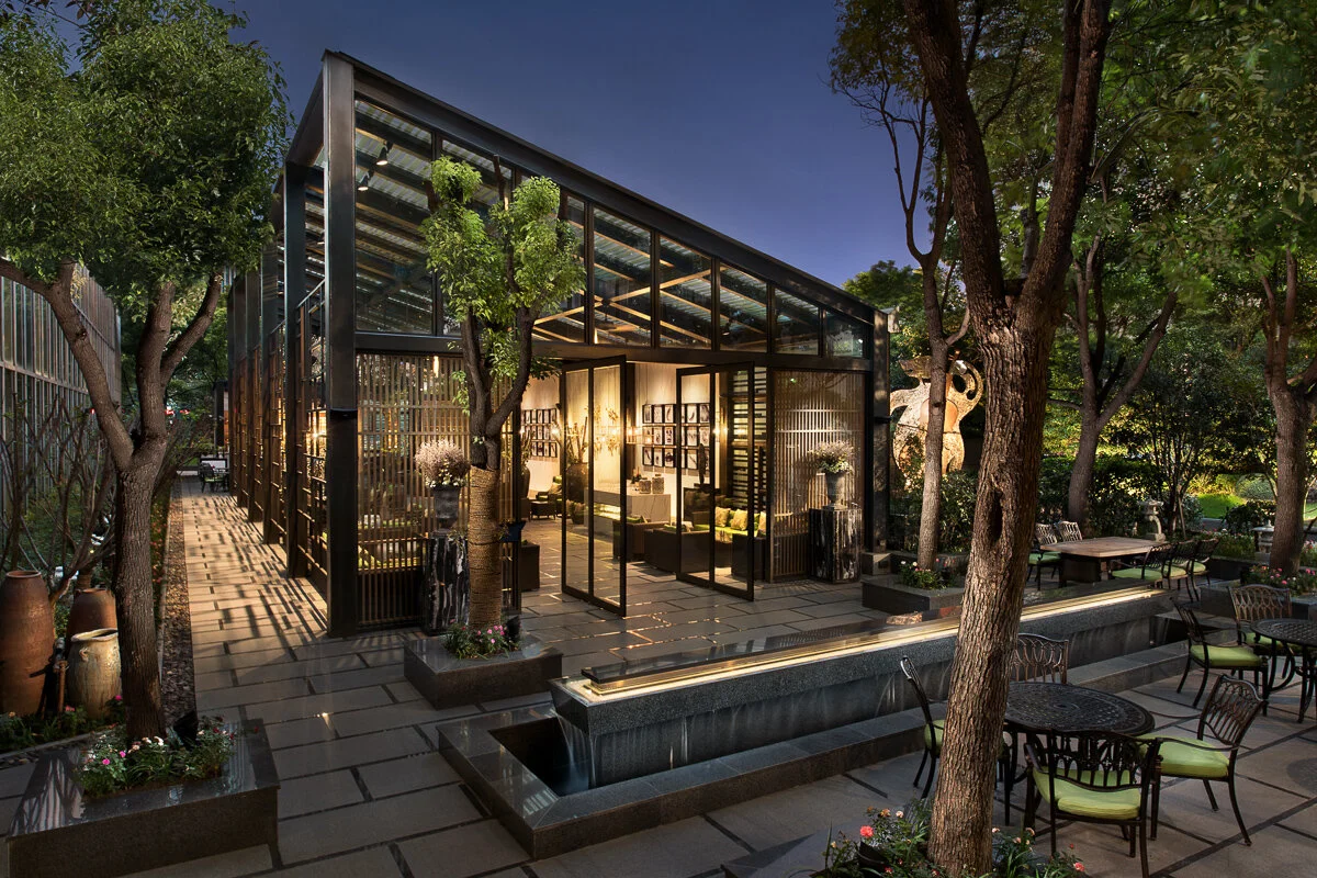 nterior_InterContinental_Breeze-Garden_Angle1.jpg