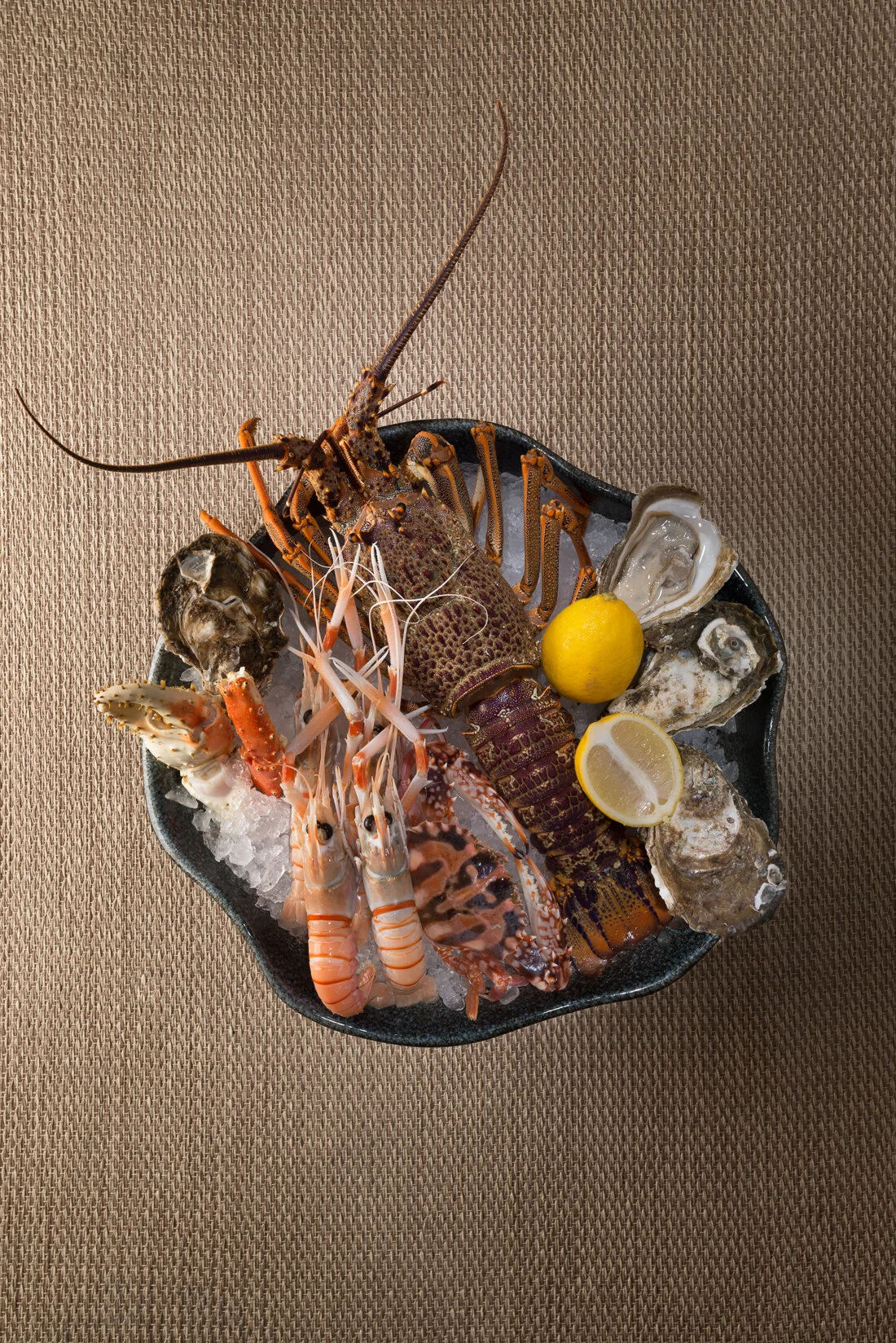 20150423_Food_InterContinental_Seafood-Platter_F.jpg