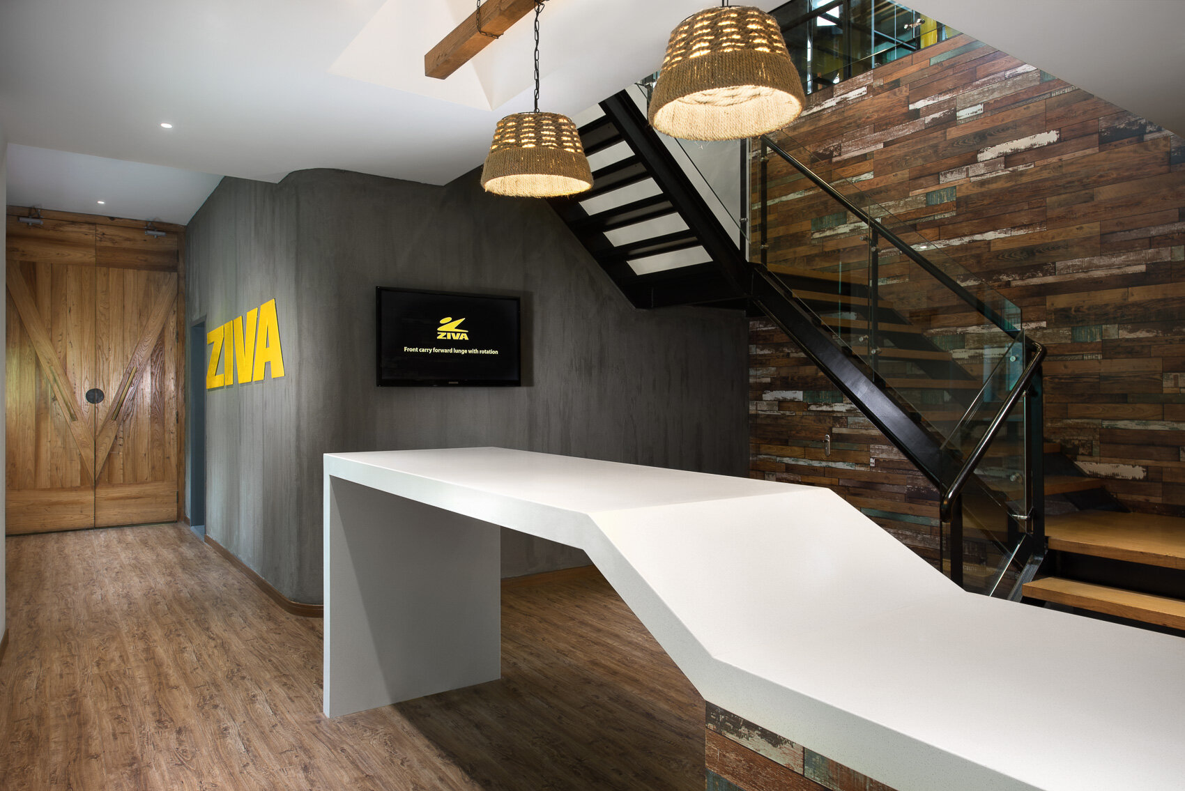 20161029_Interior_ZIVA_1.jpg