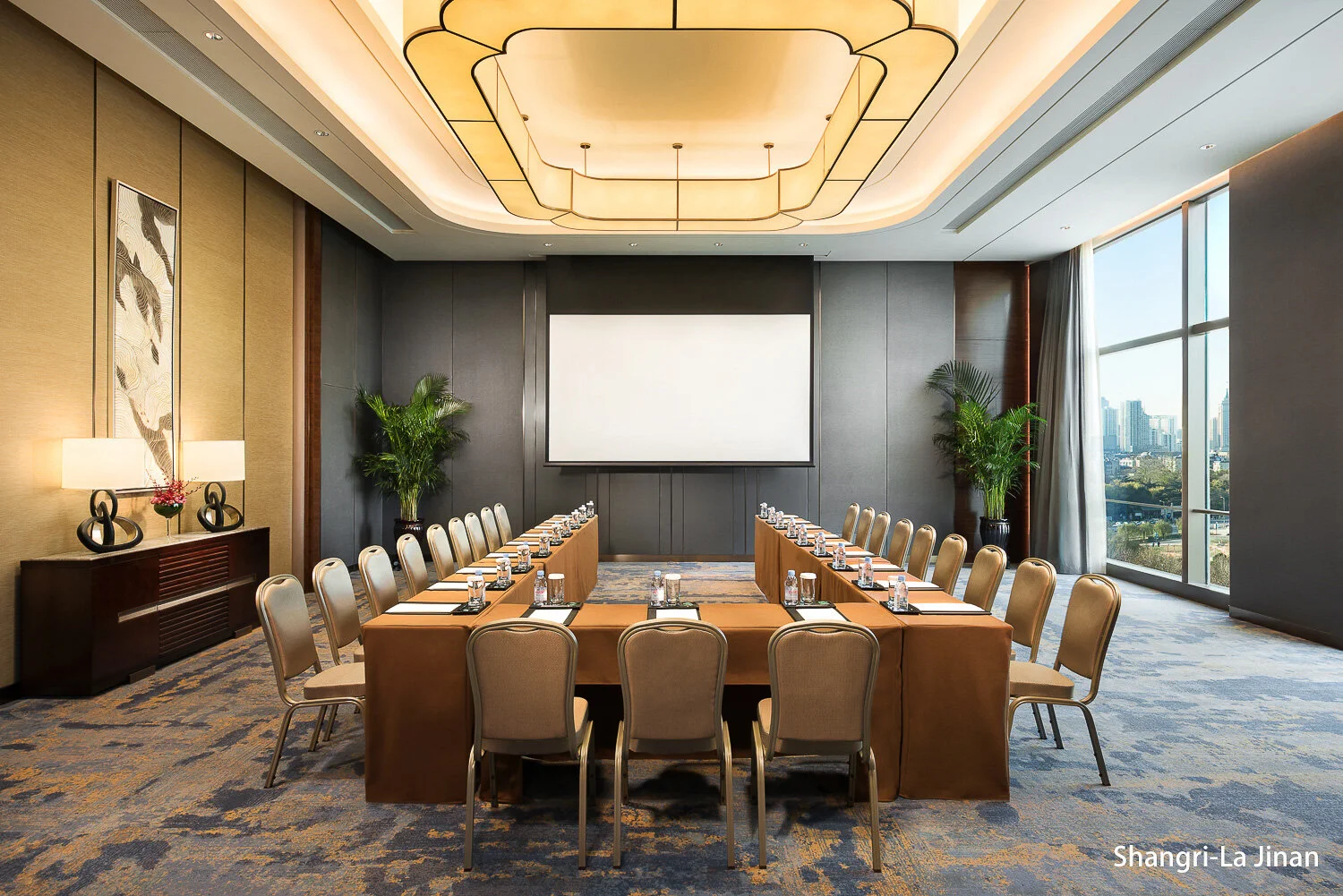 20171212_Shangri-La-Jinan_Function room-U Shape.jpg