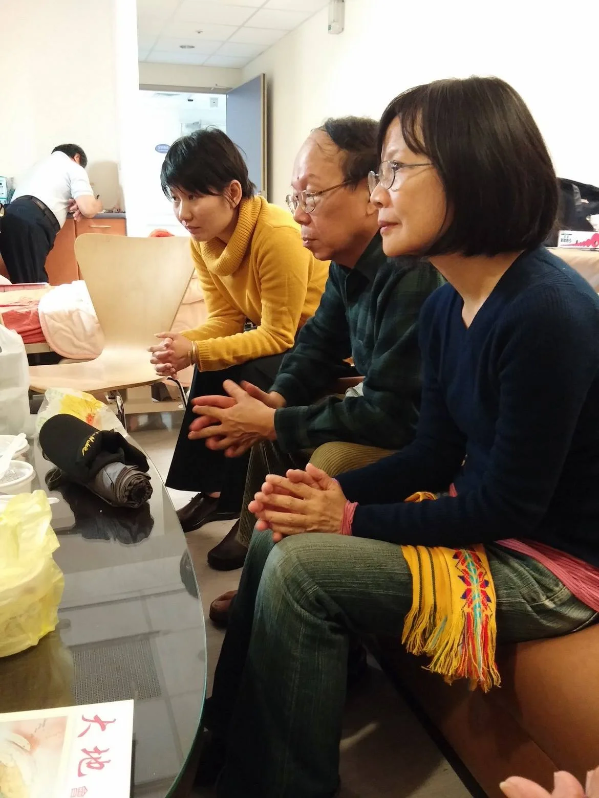 In this photo: Director Lihkuei Chen (who worked on a documentary about Su Beng)