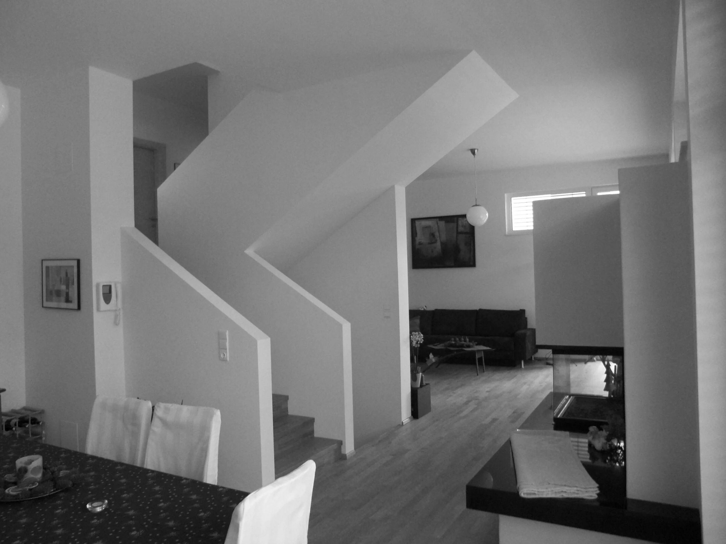 05_CIMG0888 bw.jpg