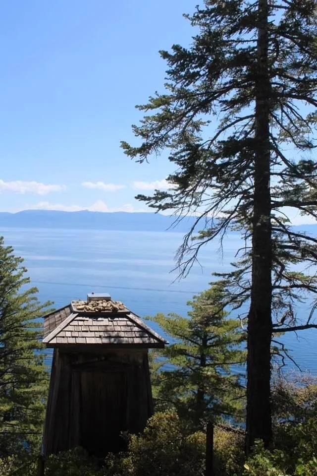 Just need a little room with a view, a chance to breathe... maybe take a moment and walk with me☀️✨🥰