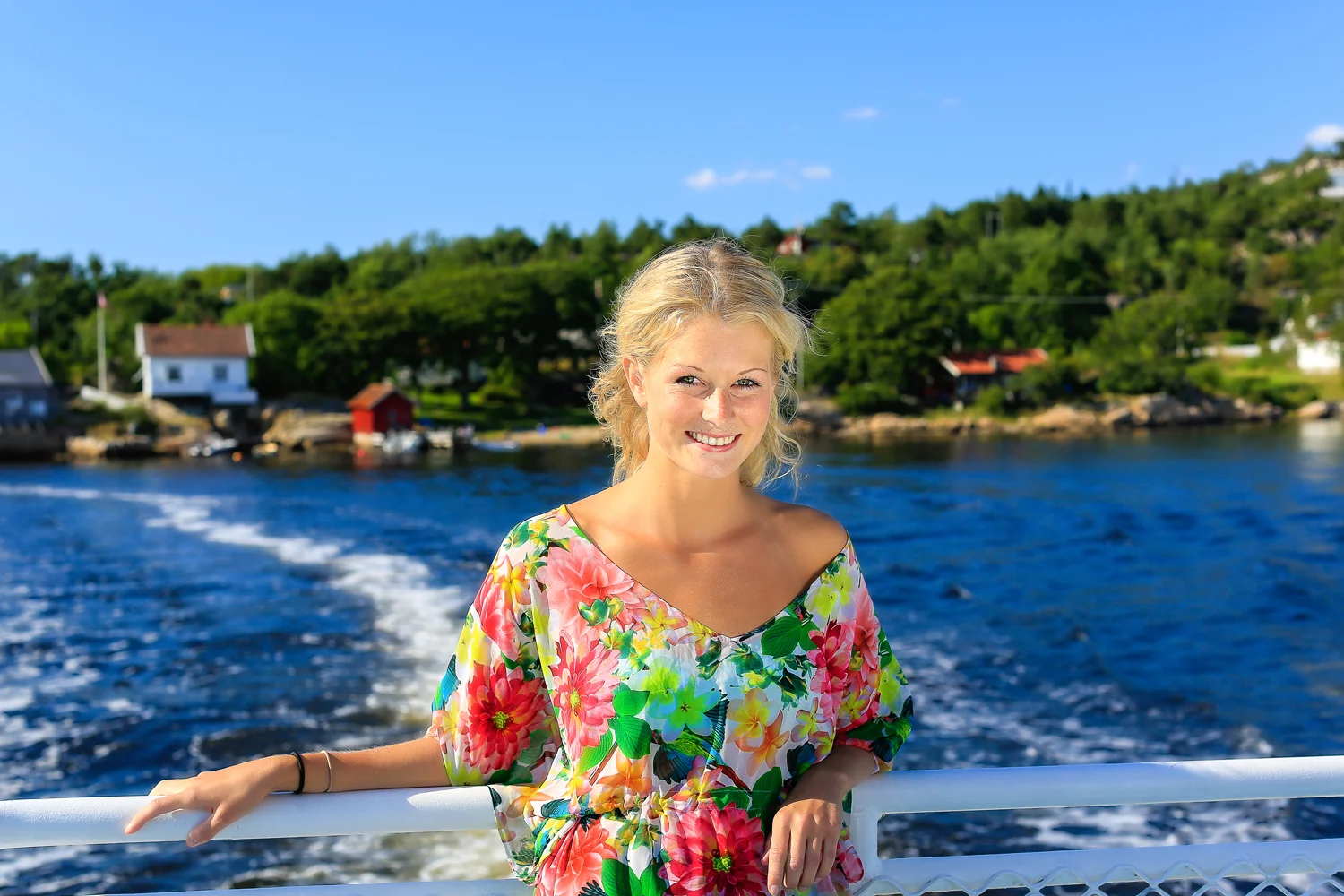 Hvaler opplever du best via ØYHOPPING SE HER