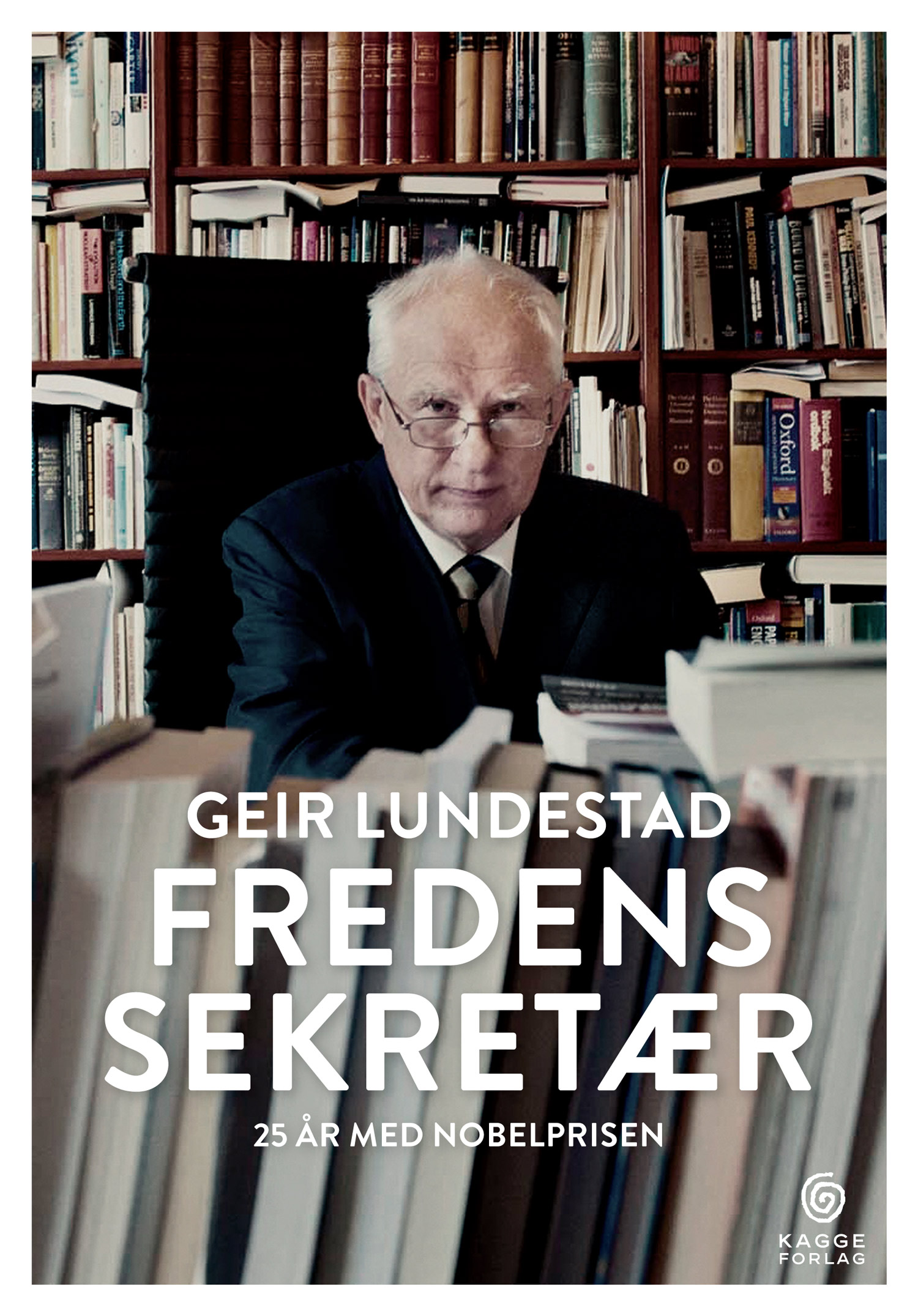  GeirLundestad ga ut boken "Fredens sekretær" i september i år.