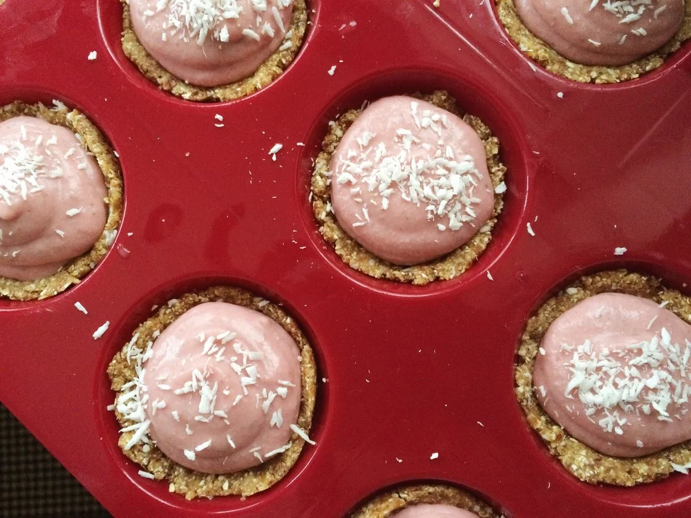 Mini Strawberry Rose Cupcakes (Raw, Vegan)