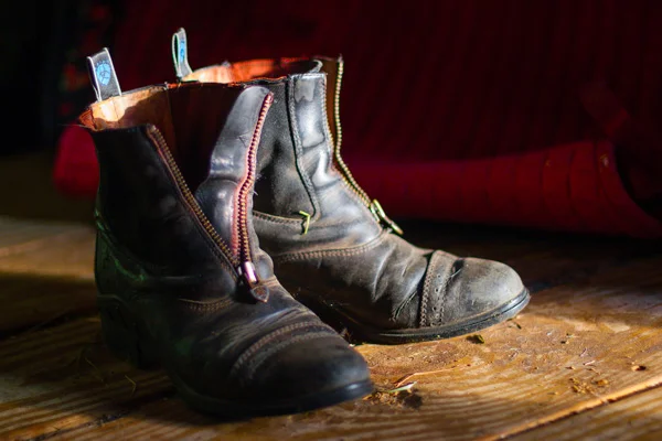riding boots.jpg