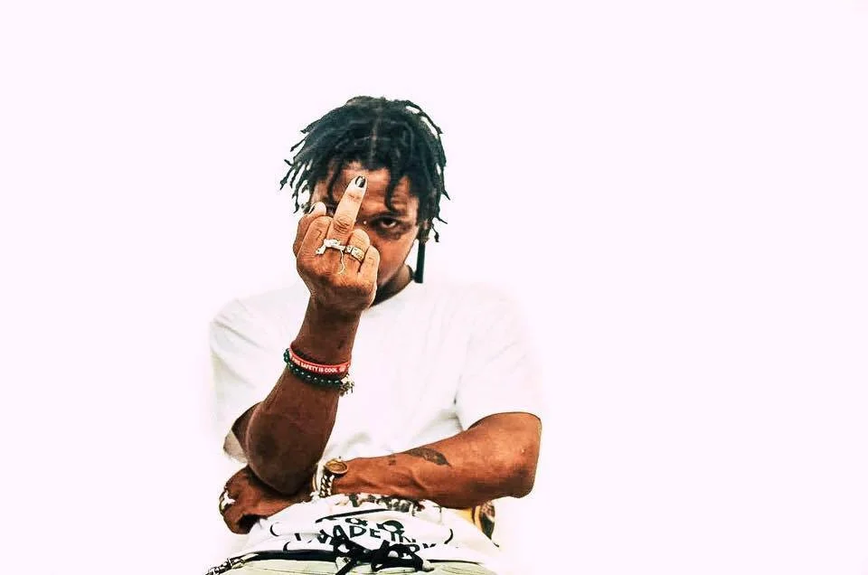 #FuckReality HooliganRadGuitar5