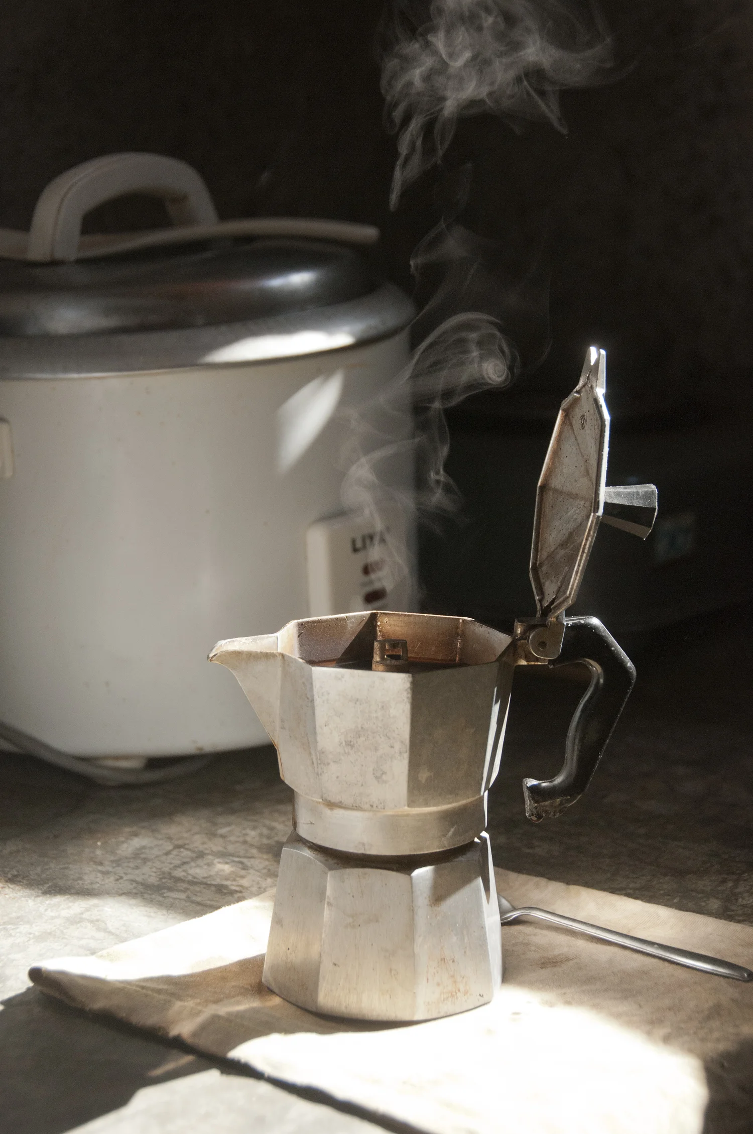 cafe de la manana.jpg
