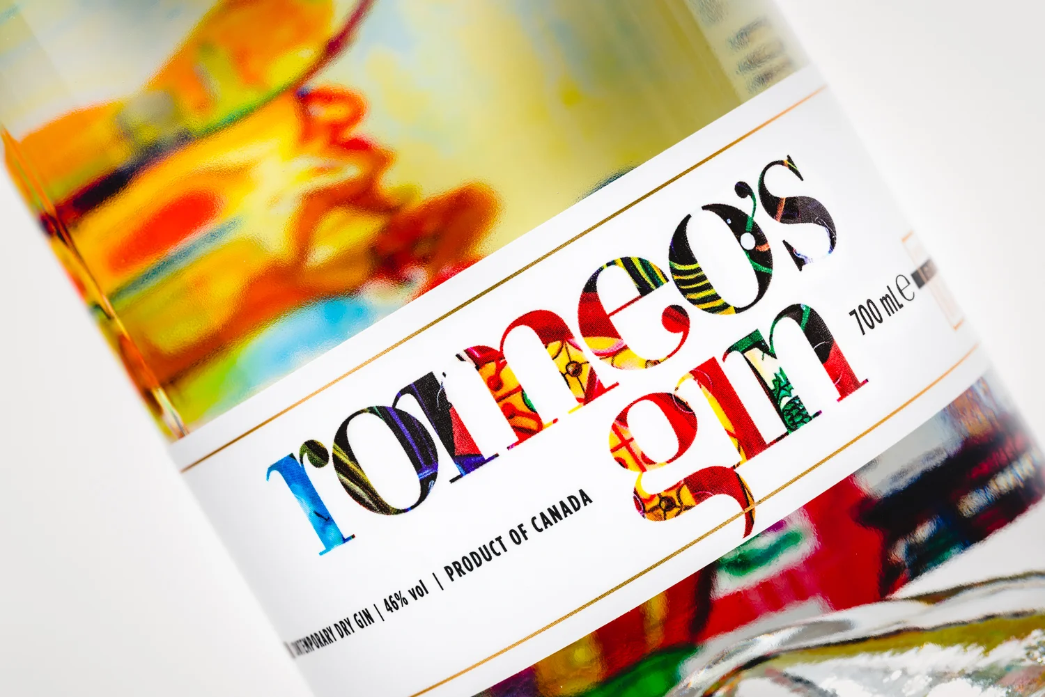 Romeos Gin_tight 1.jpg
