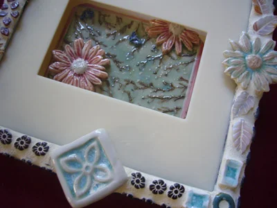 Mosaic Frame, Close-Up